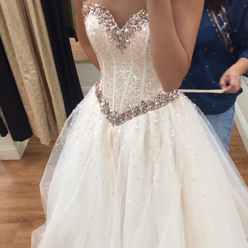 Sweet Sixteen Dress